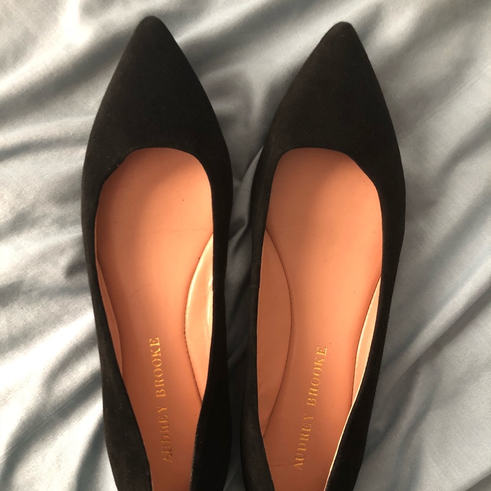 Audrey Brooke pointed flats